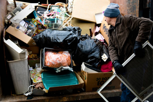 Best Commercial Junk Removal  in Walnut, IL