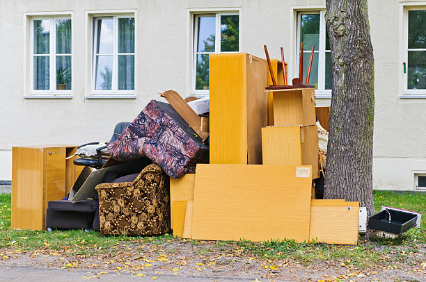 Best Attic Cleanout Services  in Walnut, IL